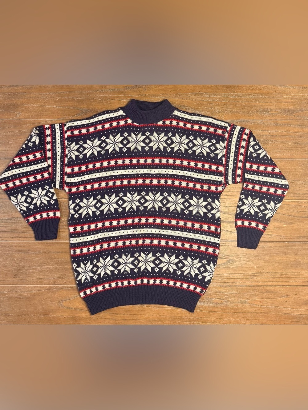 Vintage Men's Navy Fair Isle Crewneck Sweater with Red & White Accents